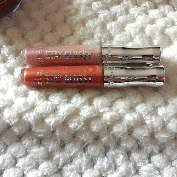 Rimmel London cosmetic bundle - Picture 3 of 5